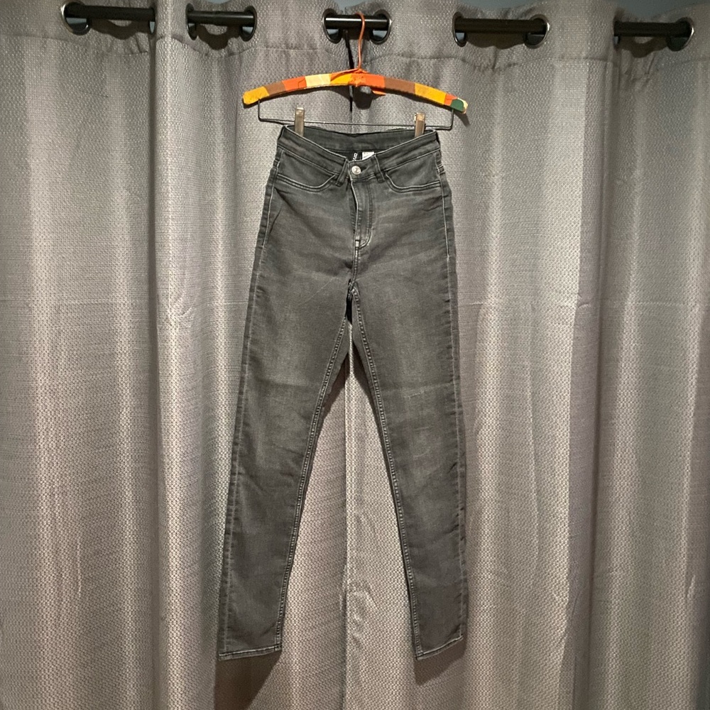 Divided H&M Jeans Black size 2